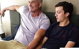 Horny stepdad anal fucks his delighted stepson