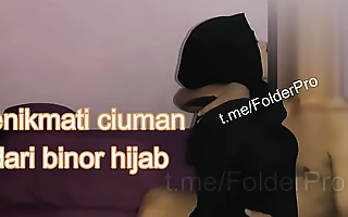 menikmati ciuman dengan binor hijab loyalty 1