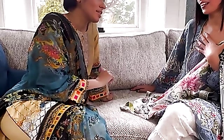 Divorcee bhabhi sahara knite licks her chhotee bhabhis cunt