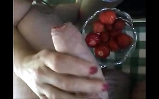Cum chiefly panel - strawberries